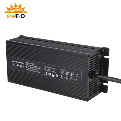 het Lithium Ion Battery Charger 44.1V 43.8V 42V 36V 20A 29.4V 16.8V 14.7V 14.6V 12V 30A van 29.2V 24V