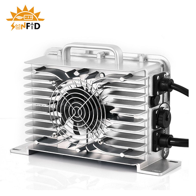 de Lader van de het Lithiumbatterij van 72V 25A 60V 30A 100Ah 150Ah 200Ah 96V 15A 18A 84V 20A 48V 35A 36V 24V 12V 40A LiFePO4
